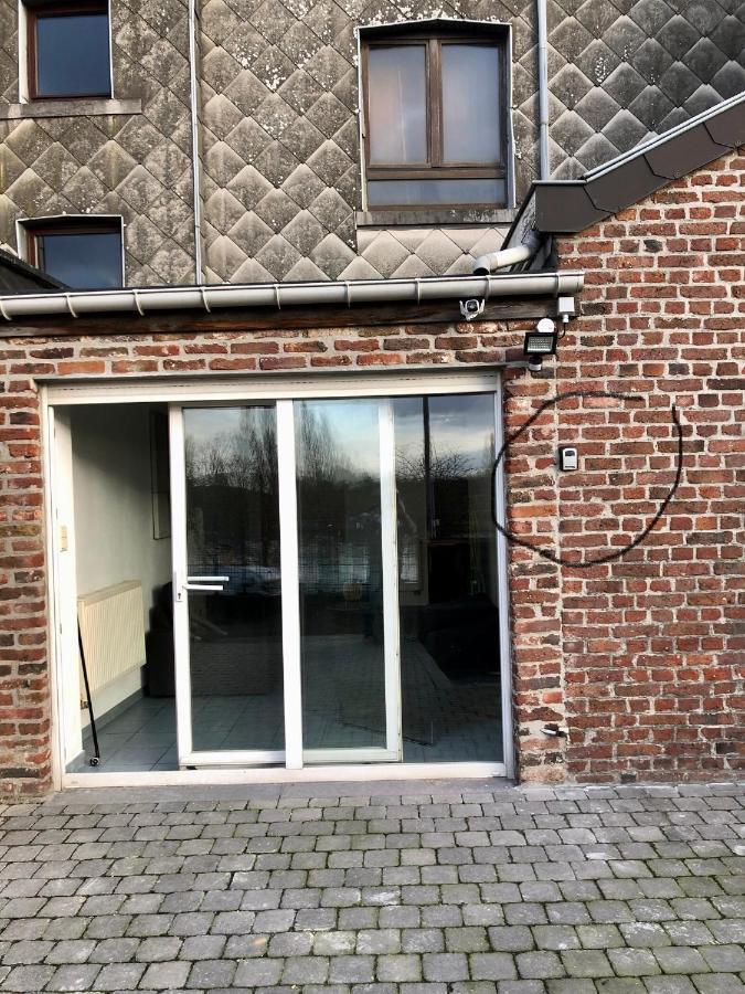 Appartement Rdc Plein Centre Avec Terrasse Visé Eksteriør billede